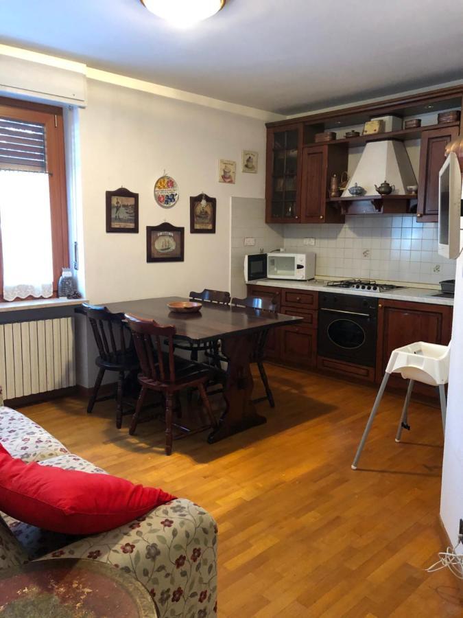 Elegante Appartamento In Centro A 바르도네키아 외부 사진